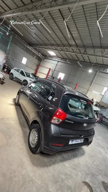 Hyundai Santro inside Tefnut from the published repainting reel